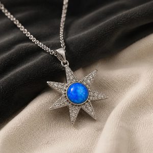 گردنبند ستاره قطبی با سنگ آبی اوپال