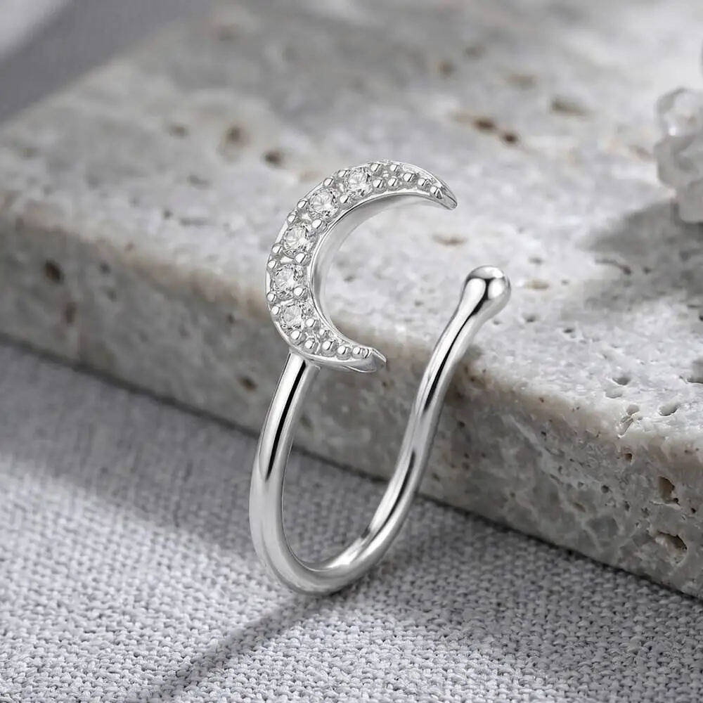 crystal-crescent-fake-nose-piercing
