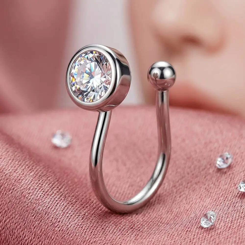 model-wearing-fake-nose-ring