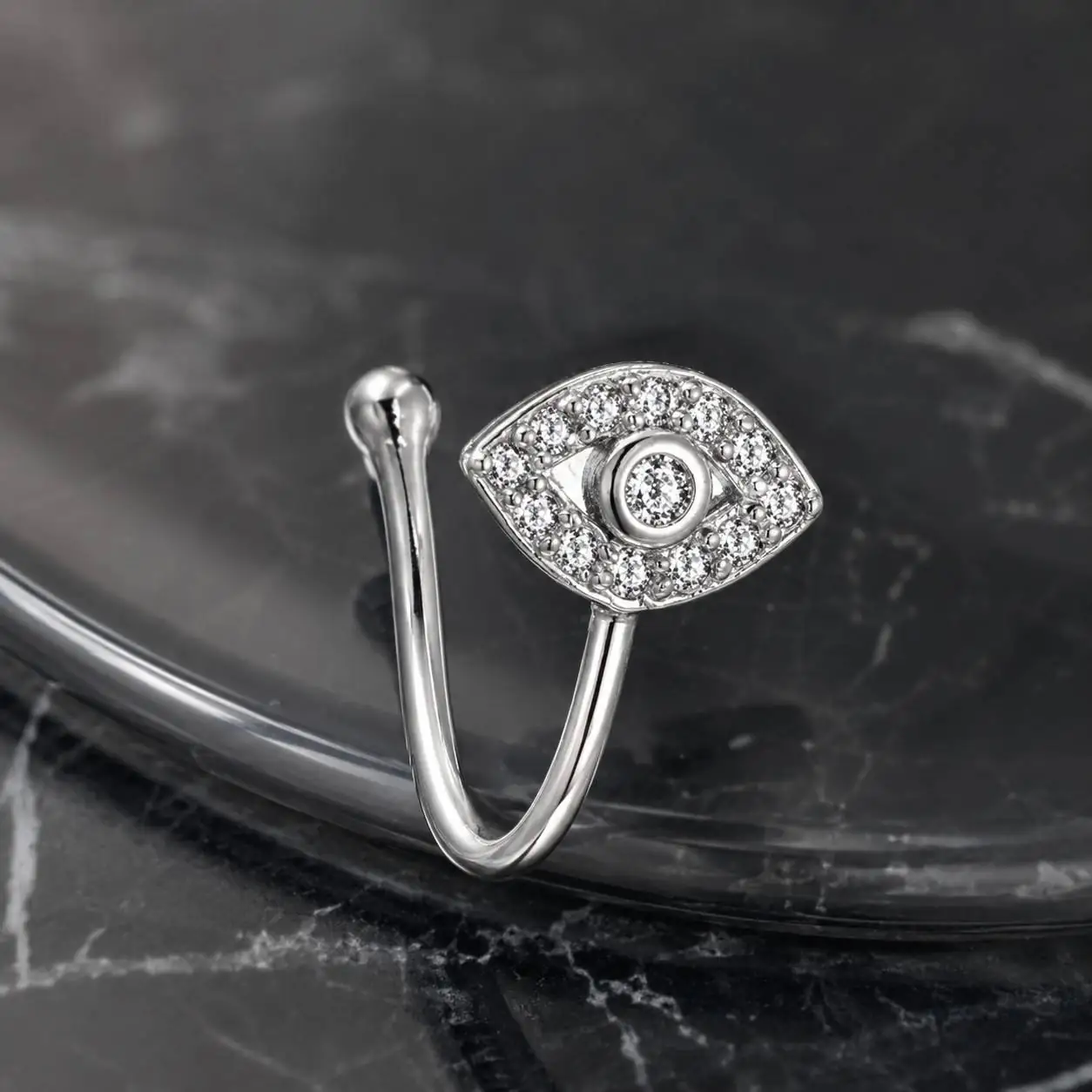 silver-fake-nose-cuff-crystal-detail