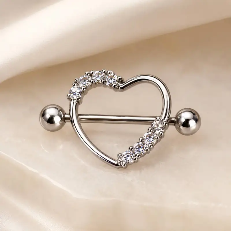 پیرسینگ نیپل قلبی نقره‌ای نگین‌دار مدل Crystal Heart