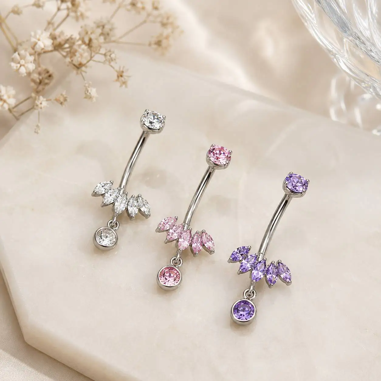 leaf-titanium-belly-ring-pink پیرسینگ ناف تیتانیومی نگین صورتی طرح برگ با آویز ظریف