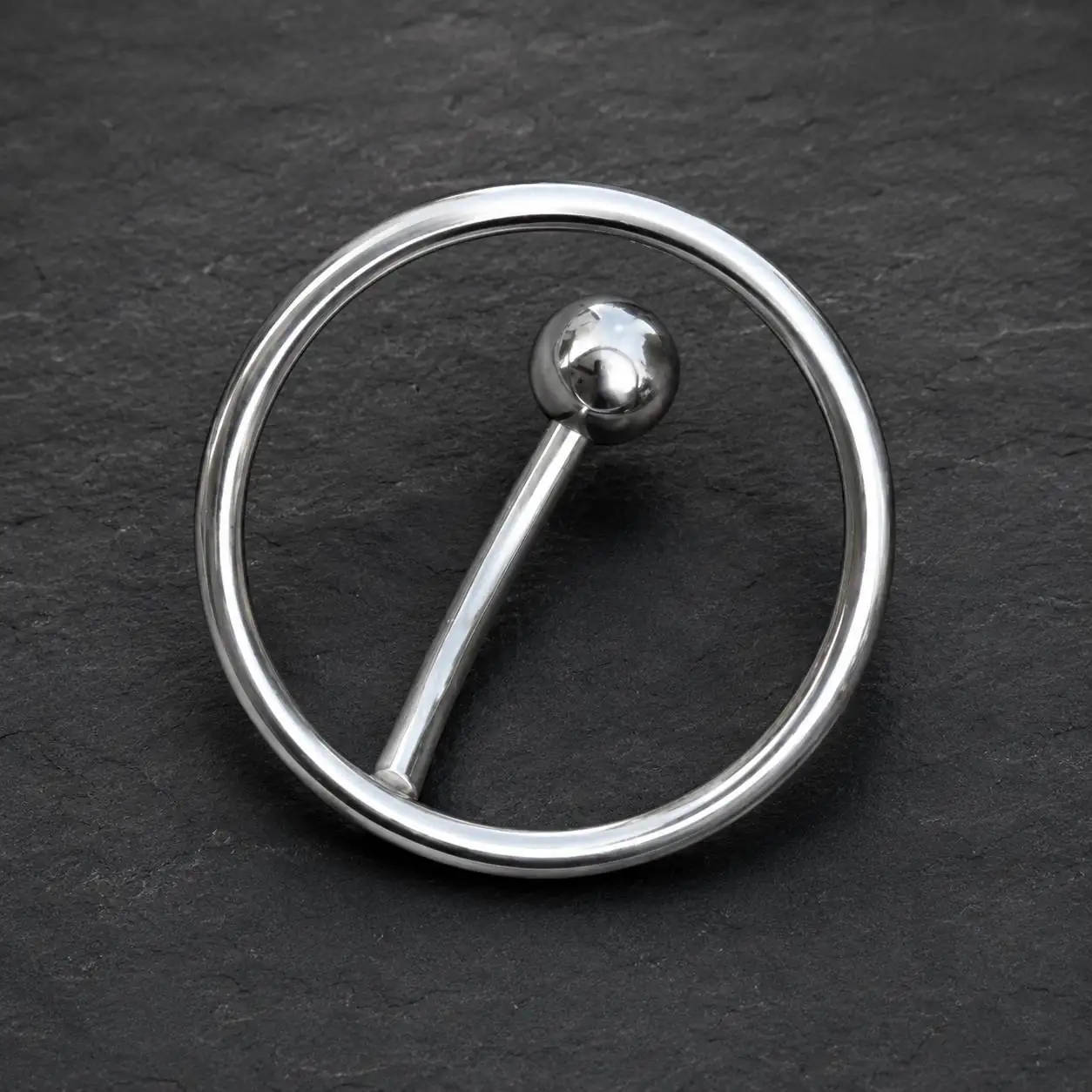 silver-hoop-navel-piercing-front